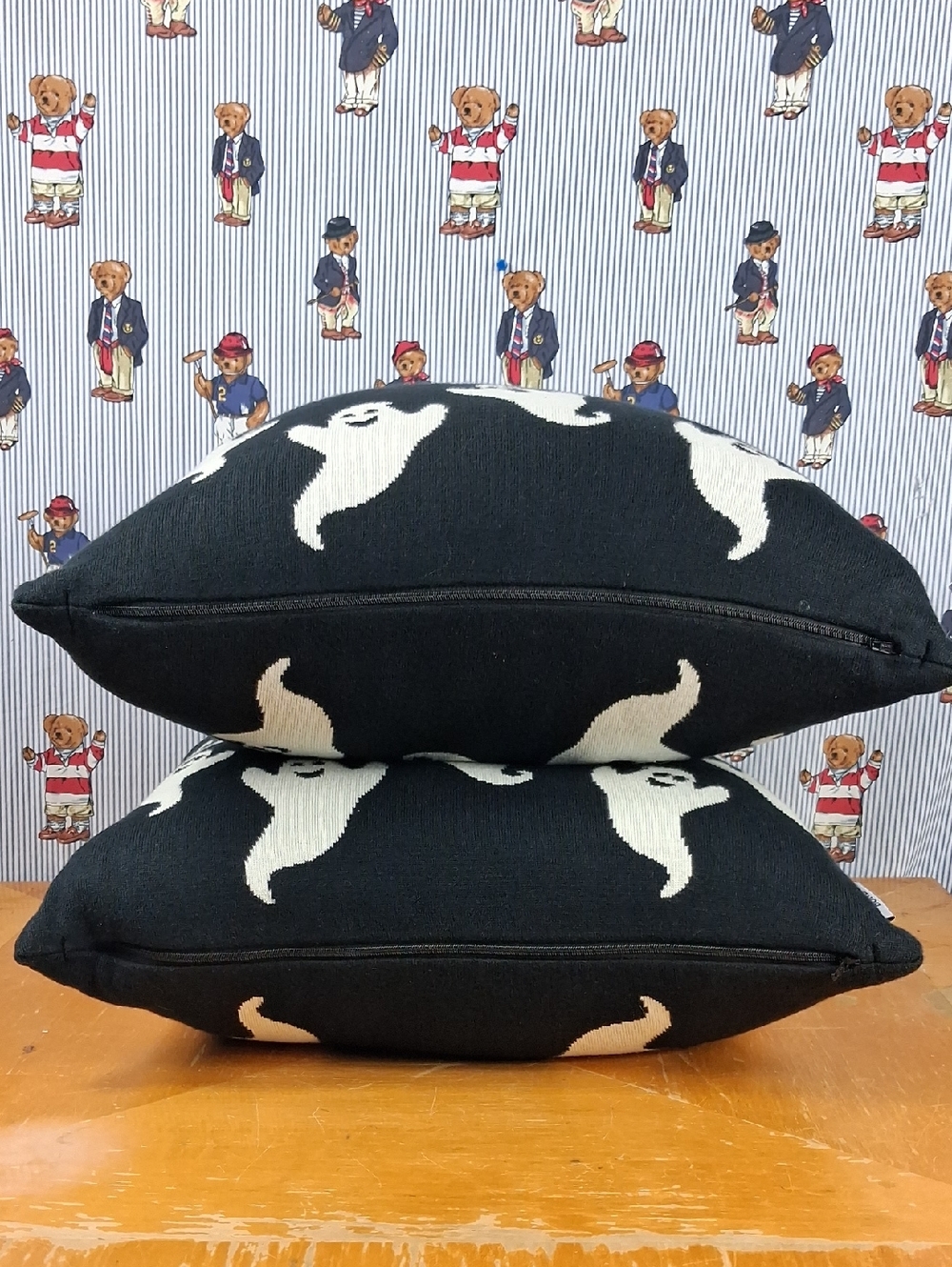 Lot Of 2 Mortar And Bone Mini Ghost Knit Black & White Halloween Throw Pillows - Picture 5 of 5